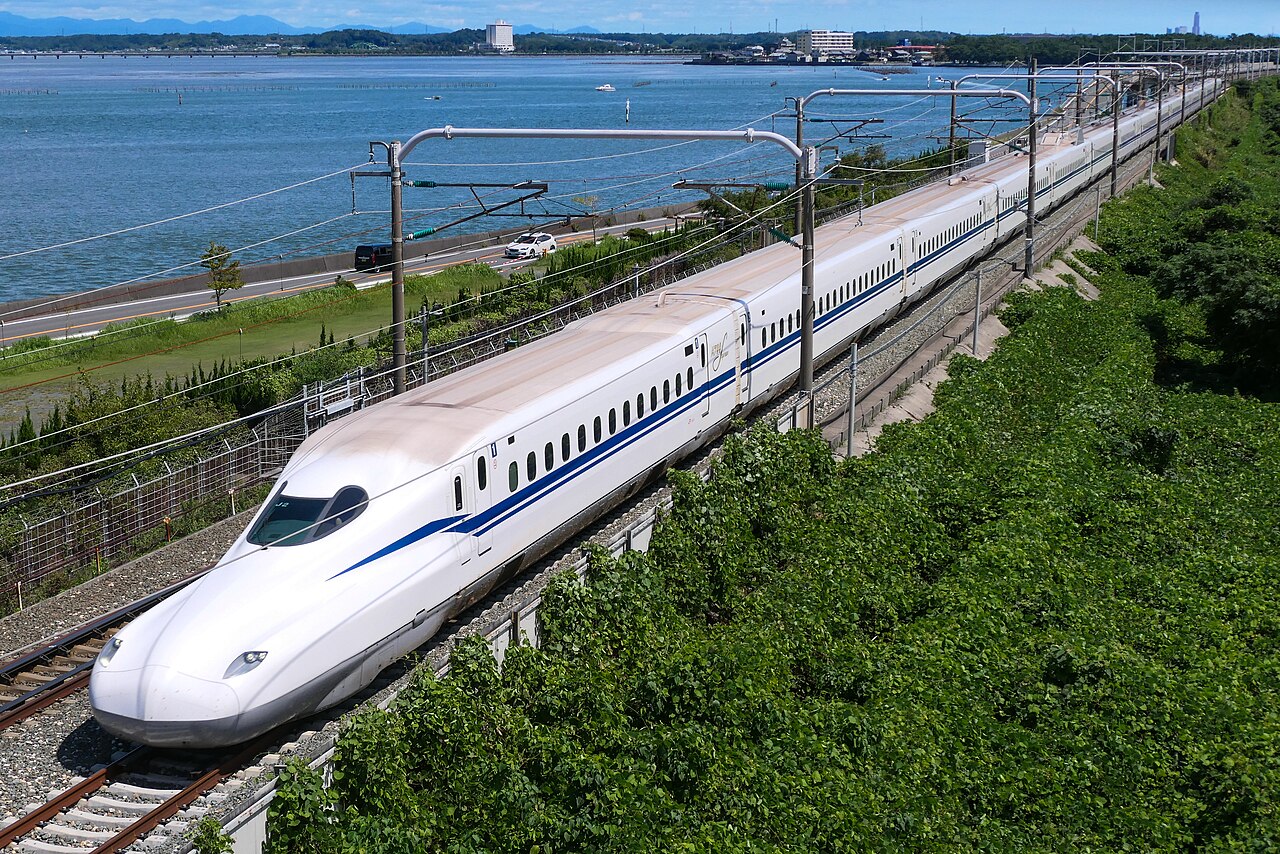 N700S on the Tōkaidō Shinkansen